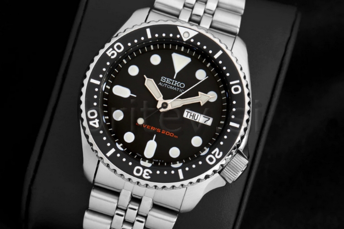 Seiko Core SKX Dive Watch.jpg